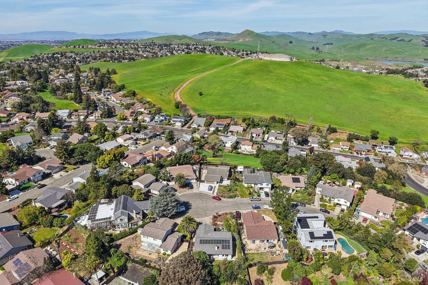 212 Eaton Court Benicia CA 94510