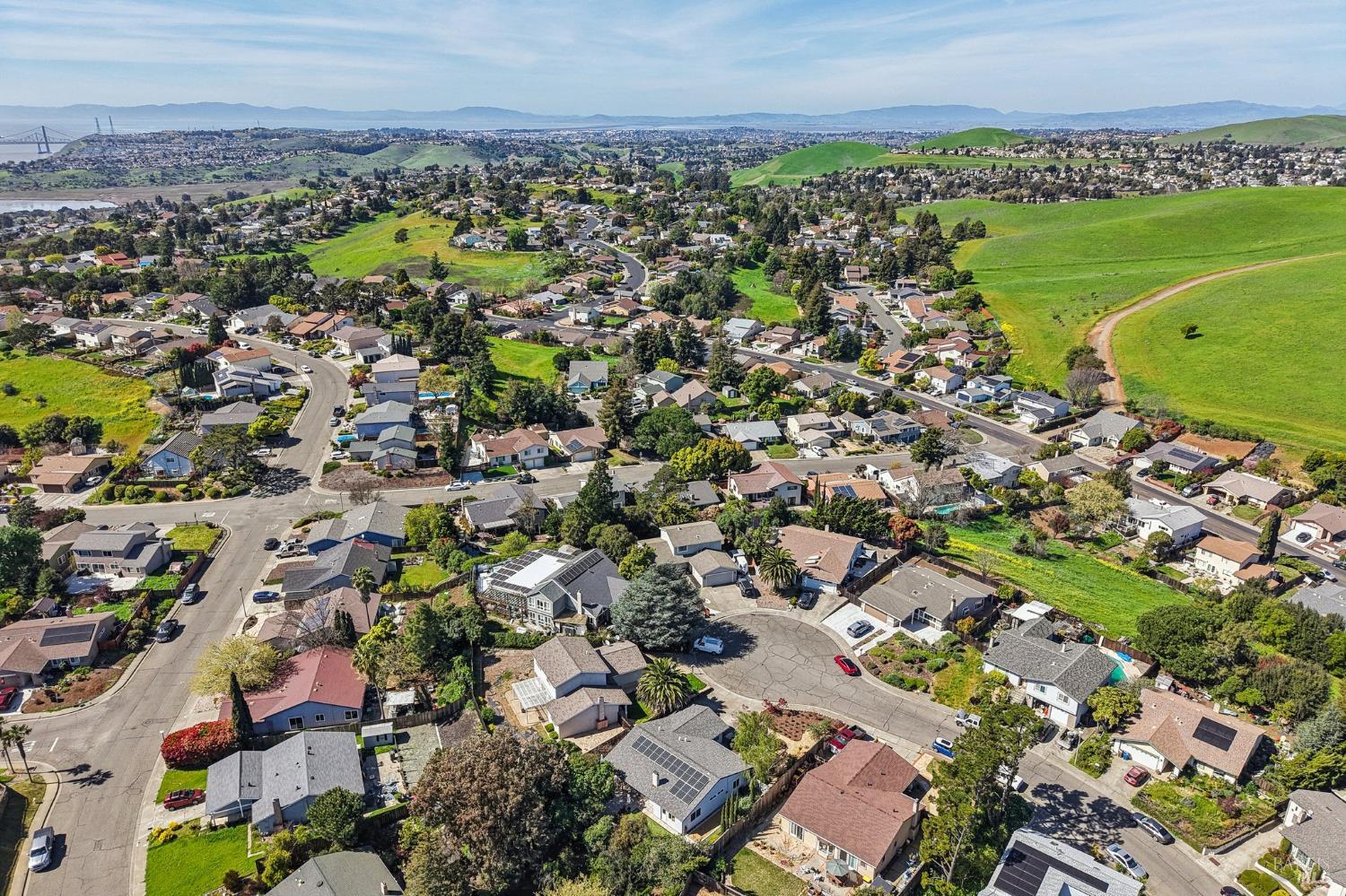 212 Eaton Court Benicia CA 94510