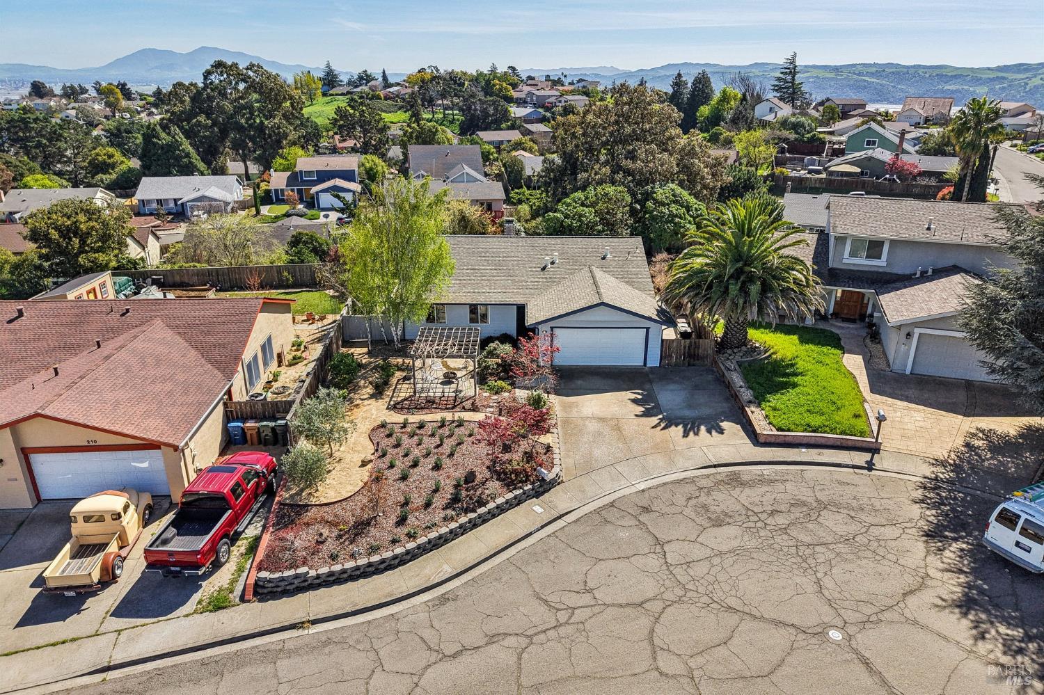 212 Eaton Court Benicia CA 94510