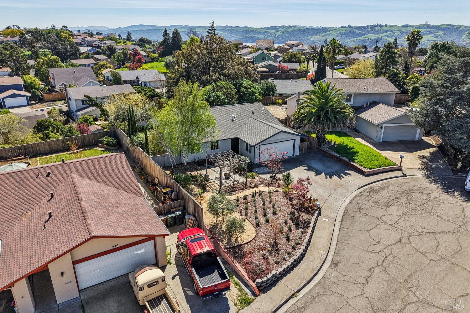 212 Eaton Court Benicia CA 94510