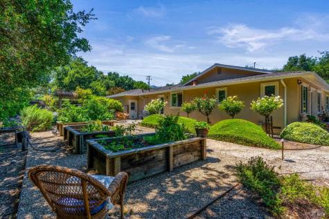 17201 Arnold Drive Sonoma CA 95476