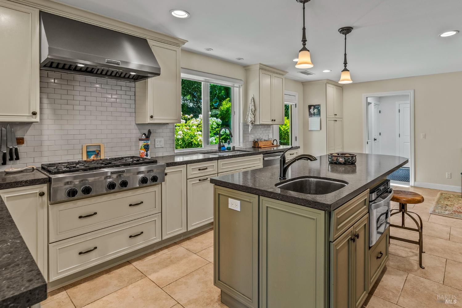 17201 Arnold Drive Sonoma CA 95476