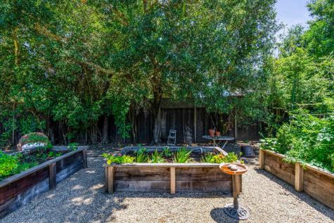 17201 Arnold Drive Sonoma CA 95476