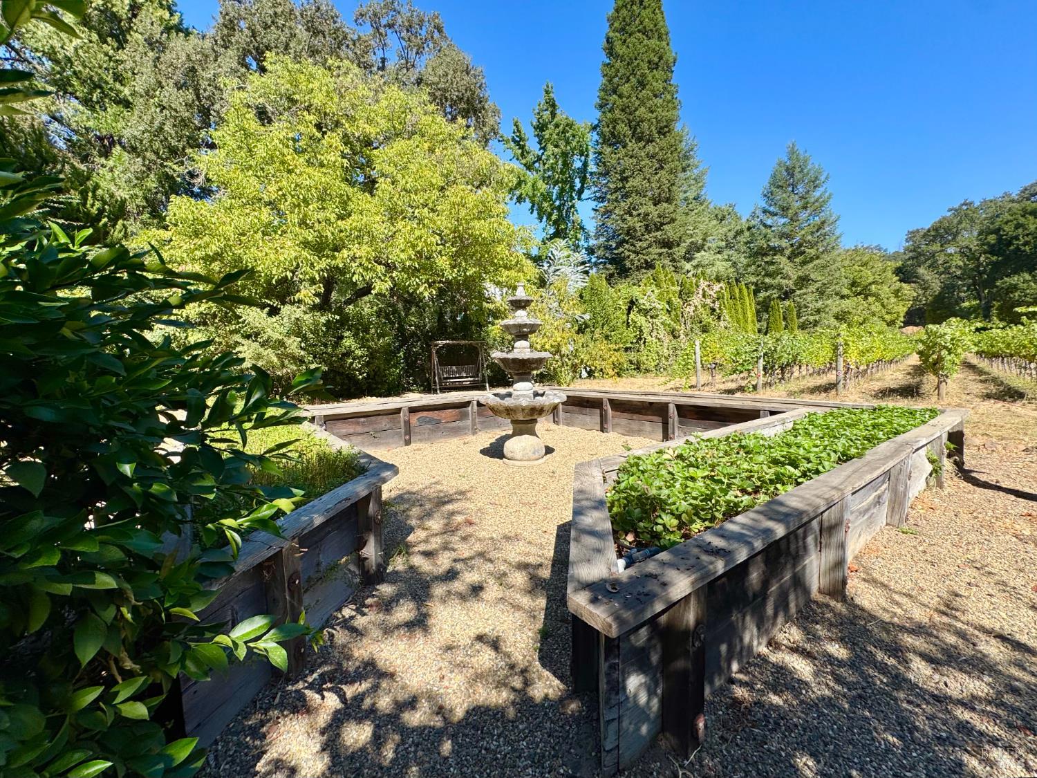 109 Glass Mountain Lane St. Helena CA 94574