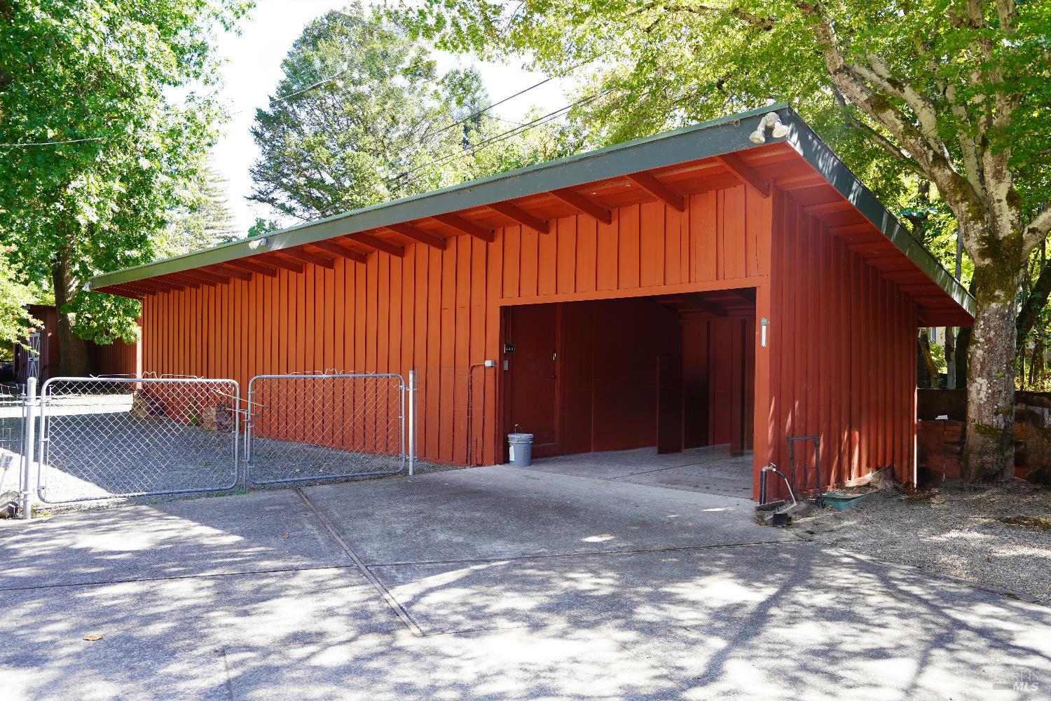 109 Glass Mountain Lane St. Helena CA 94574