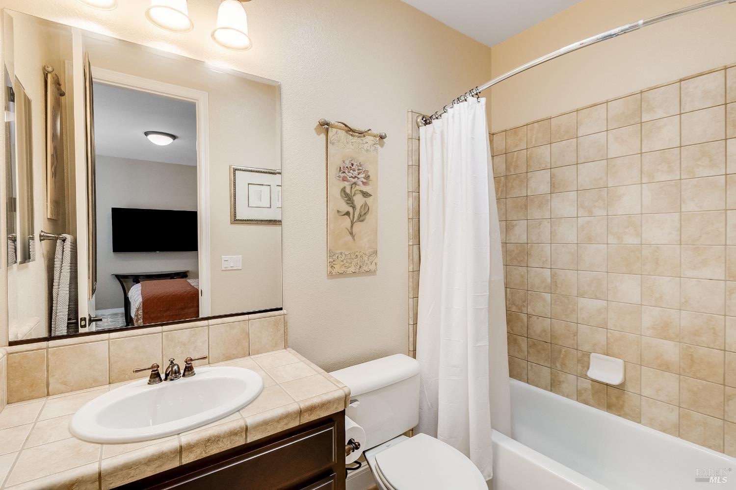 612 Via De Bella Fairfield CA 94534