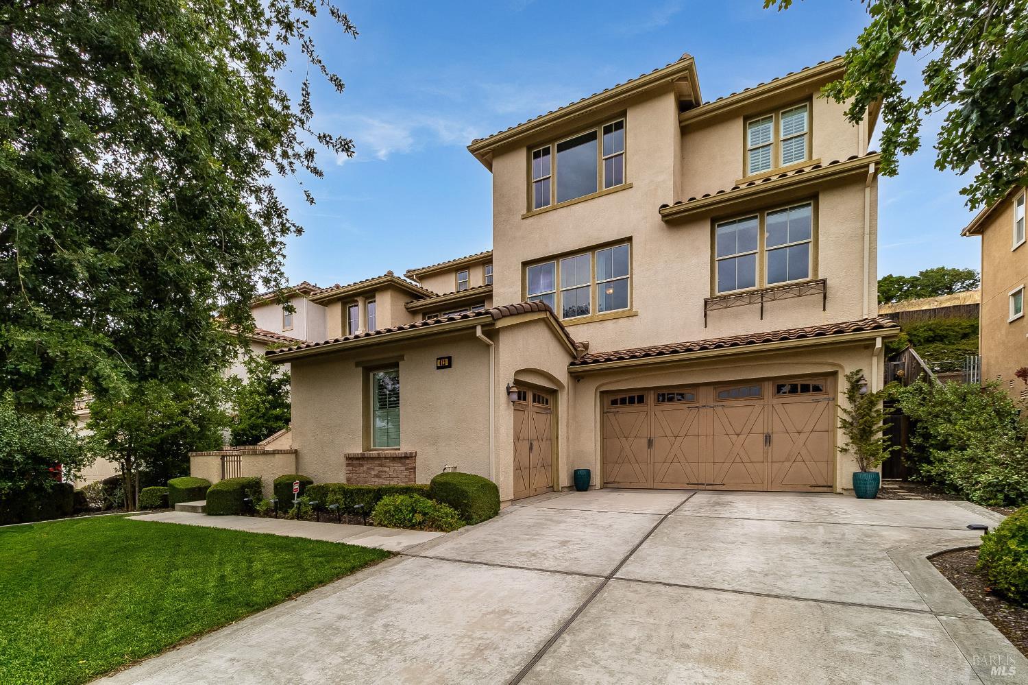 612 Via De Bella Fairfield CA 94534