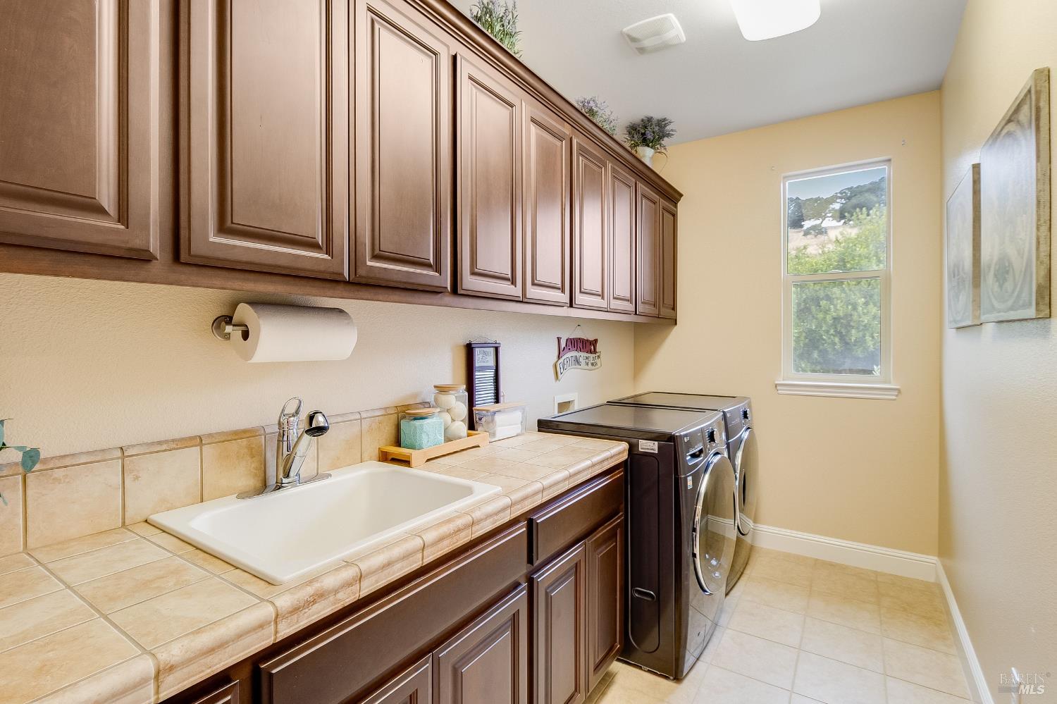 612 Via De Bella Fairfield CA 94534