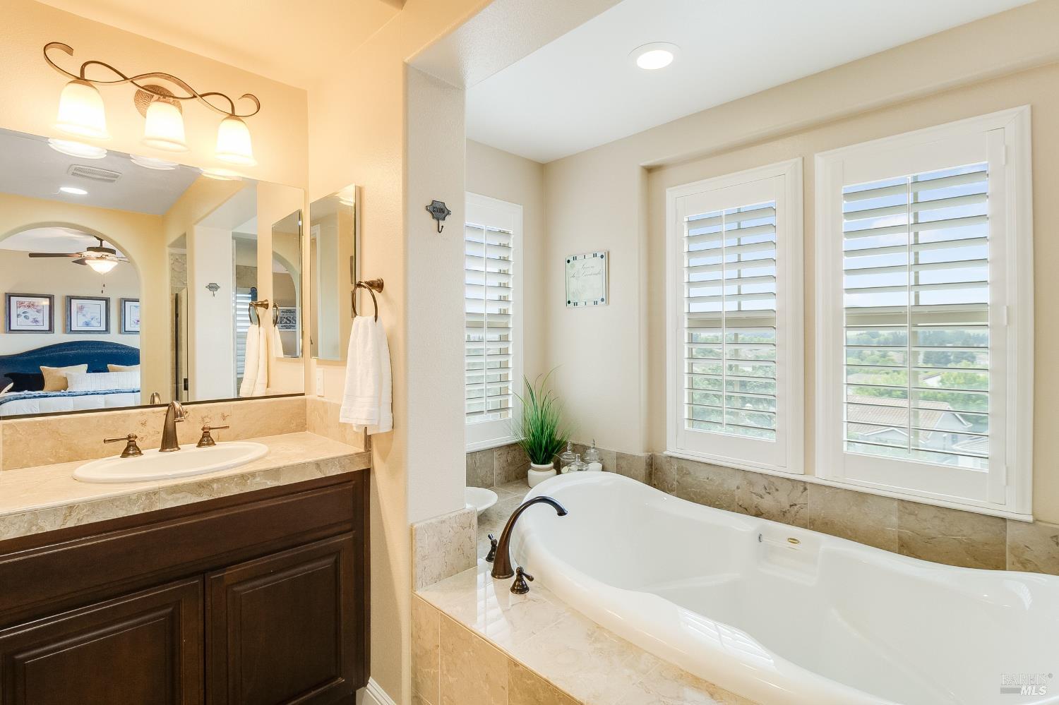 612 Via De Bella Fairfield CA 94534