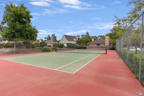 1812 Arroyo Sierra Circle Santa Rosa CA 95405