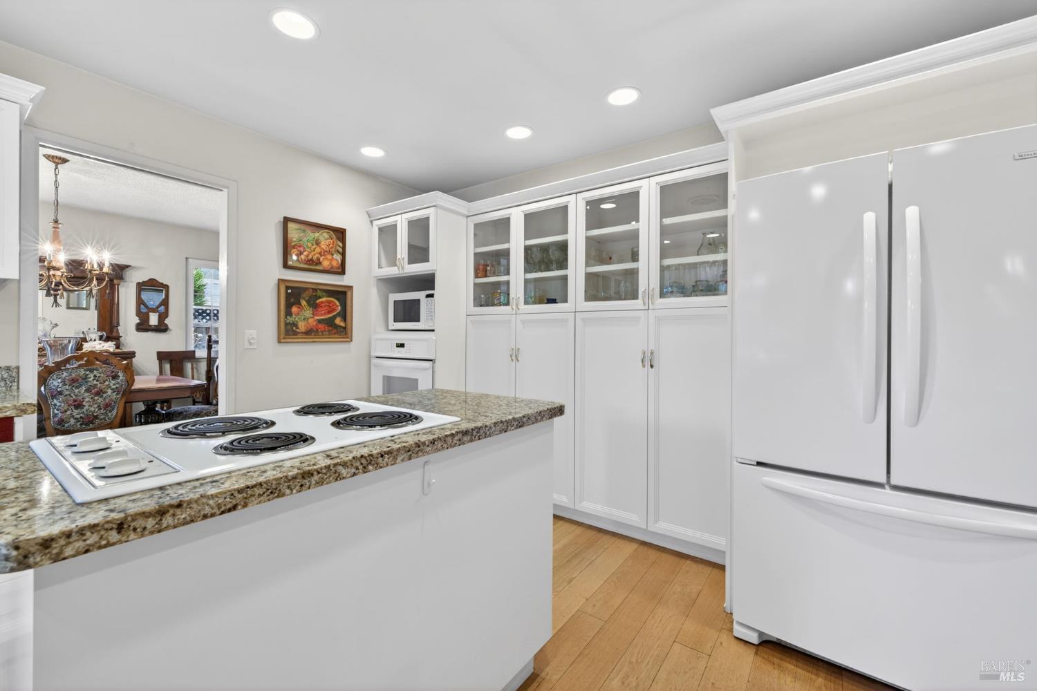 7569 Oak Leaf Drive Santa Rosa CA 95409