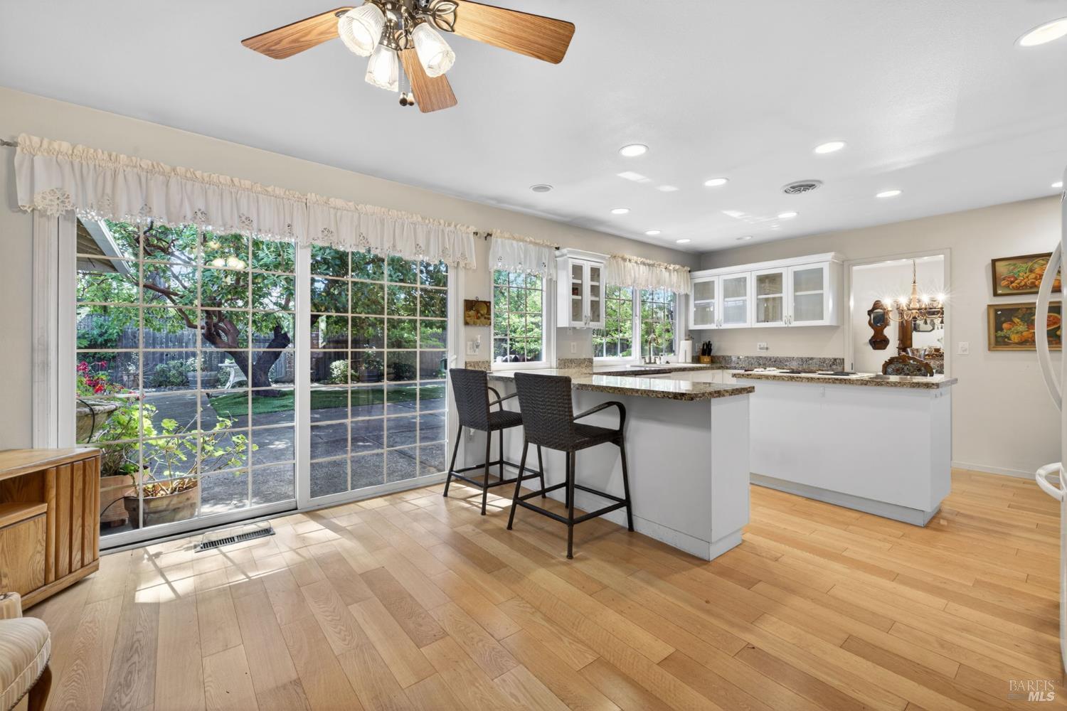7569 Oak Leaf Drive Santa Rosa CA 95409