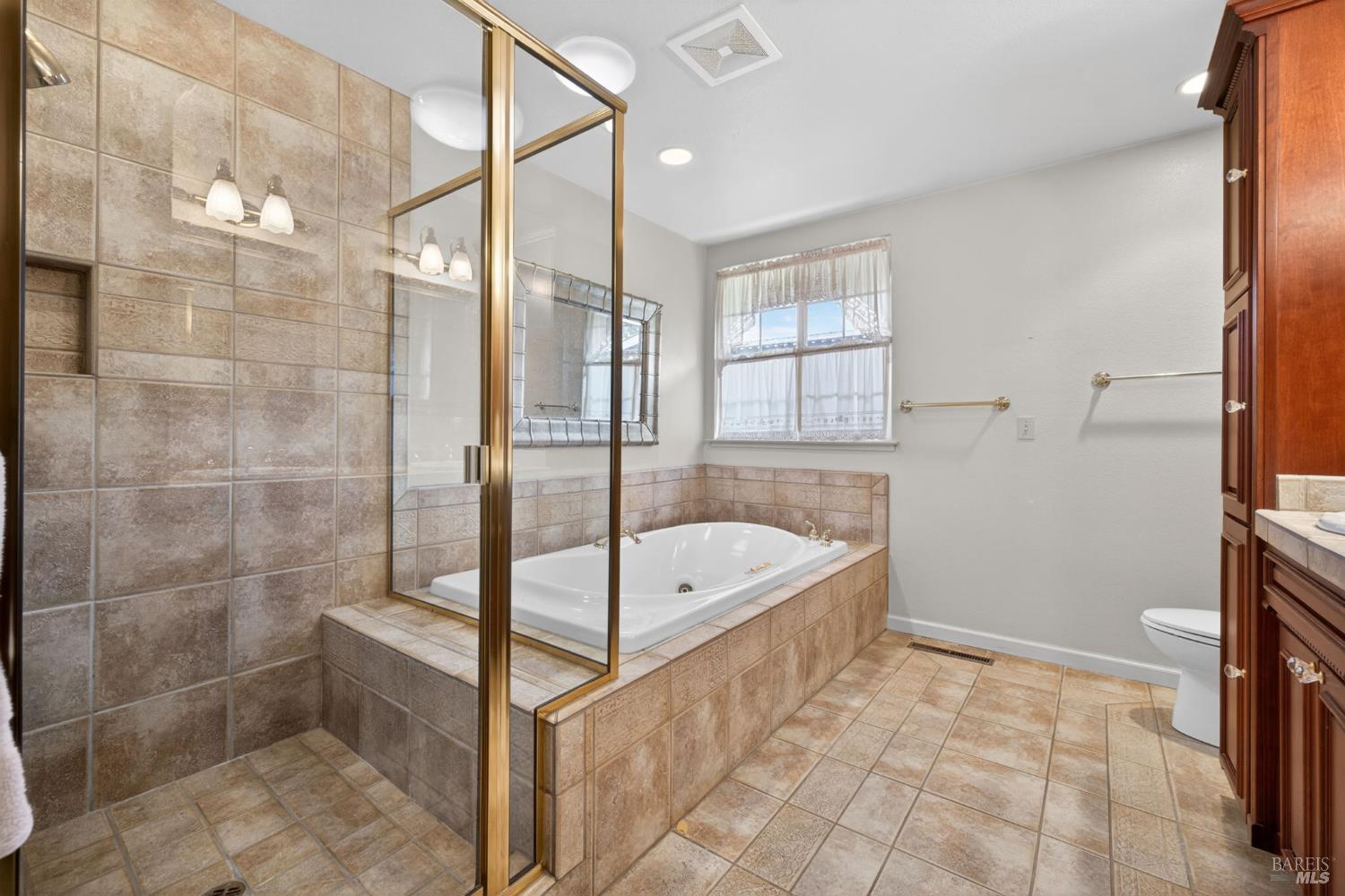 7569 Oak Leaf Drive Santa Rosa CA 95409