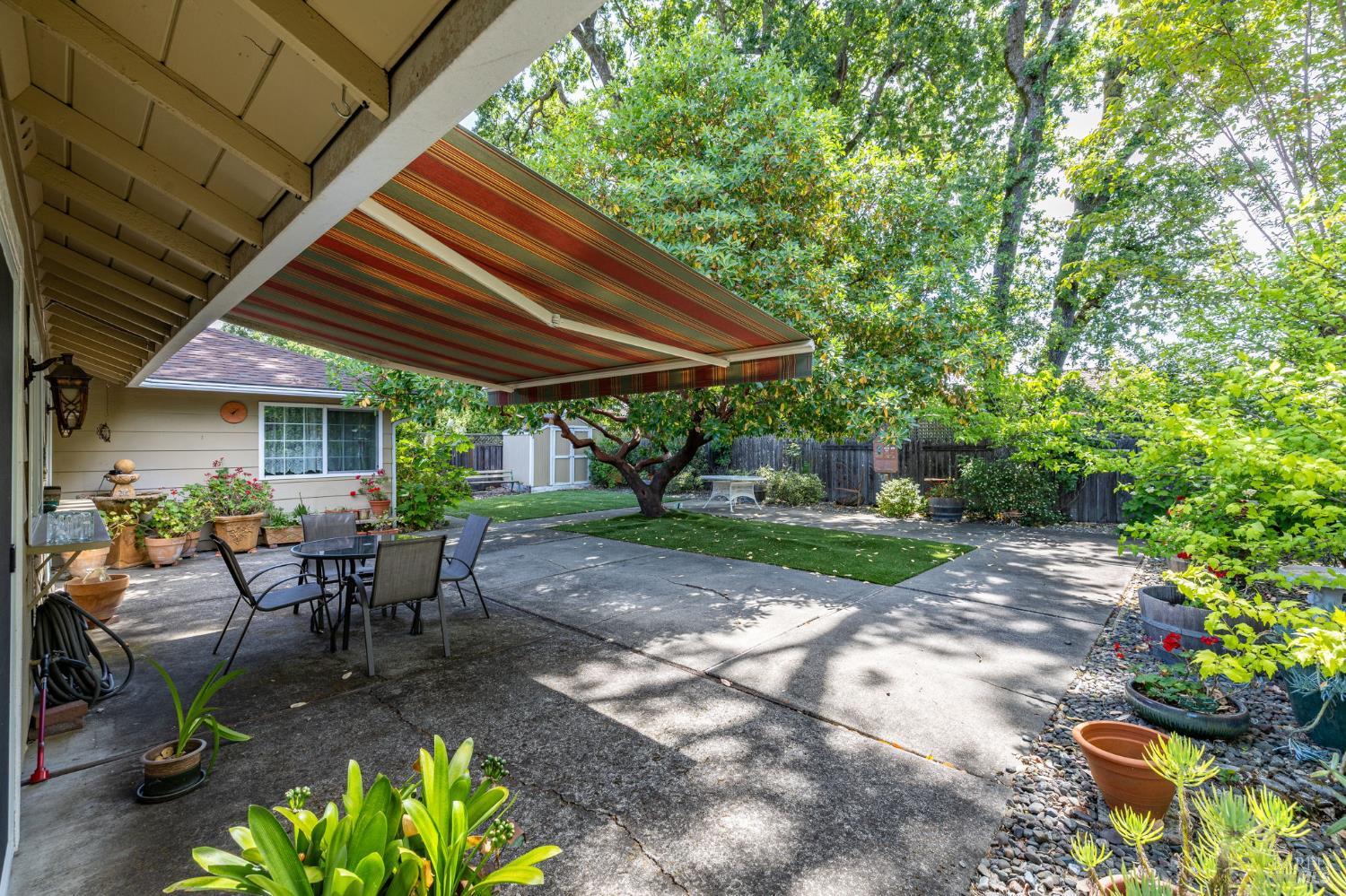 7569 Oak Leaf Drive Santa Rosa CA 95409
