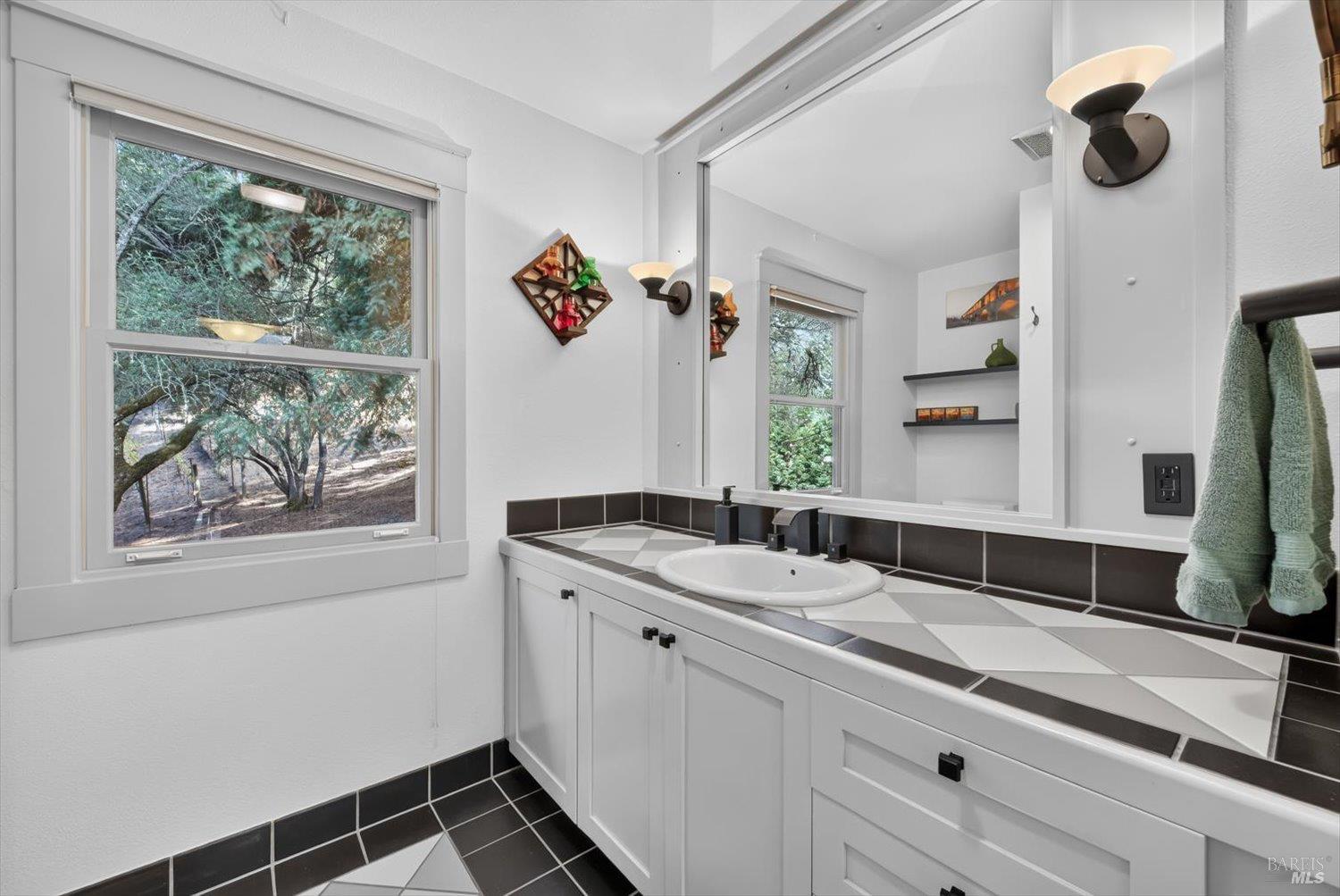 5266 Dry Creek Road Napa CA 94558