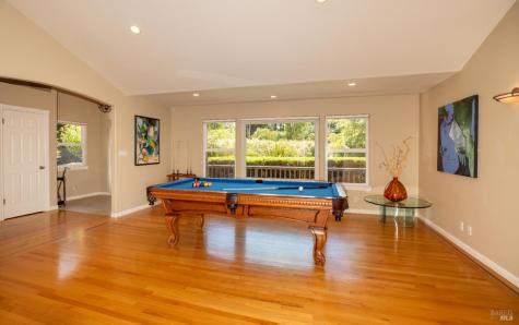 7135 Baker Lane Sebastopol CA 95472