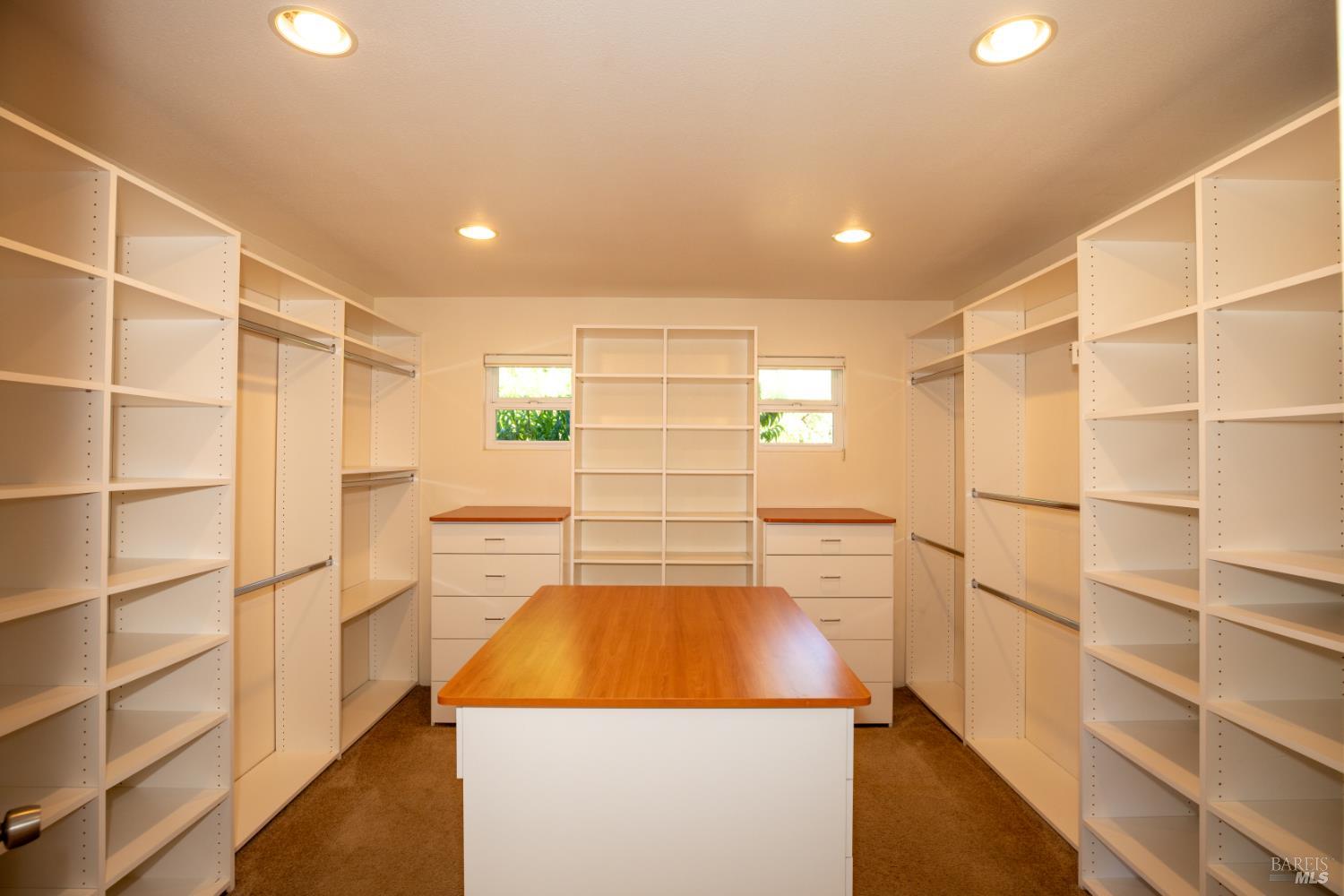 7135 Baker Lane Sebastopol CA 95472
