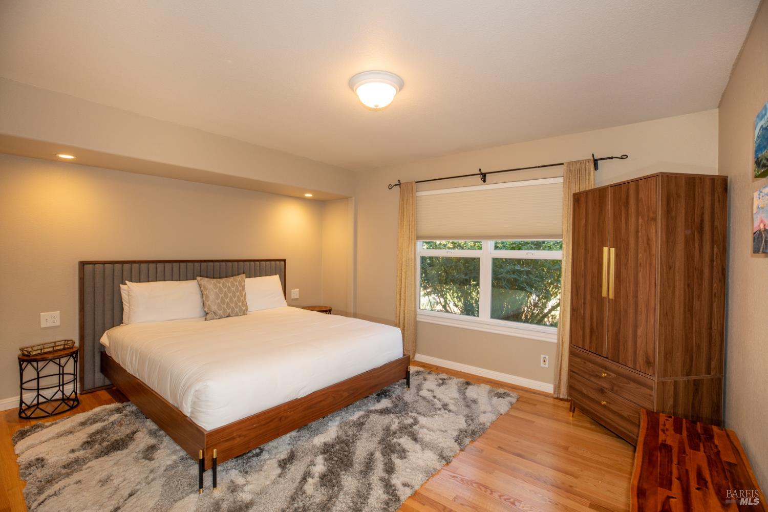 7135 Baker Lane Sebastopol CA 95472