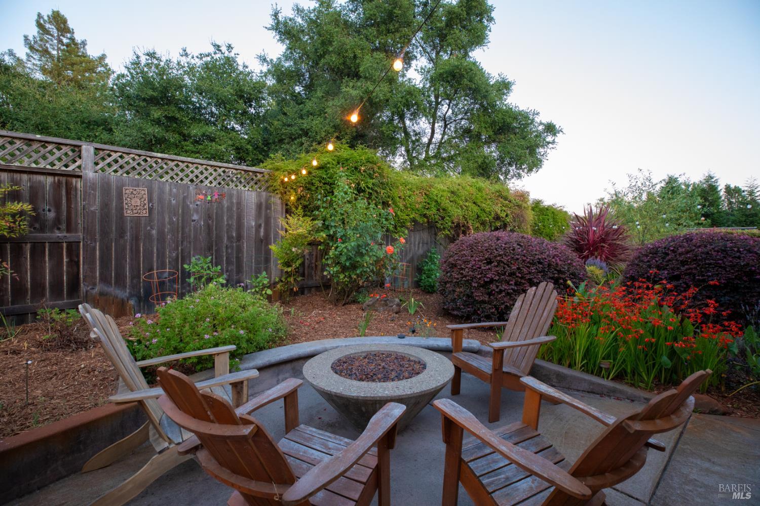 7135 Baker Lane Sebastopol CA 95472