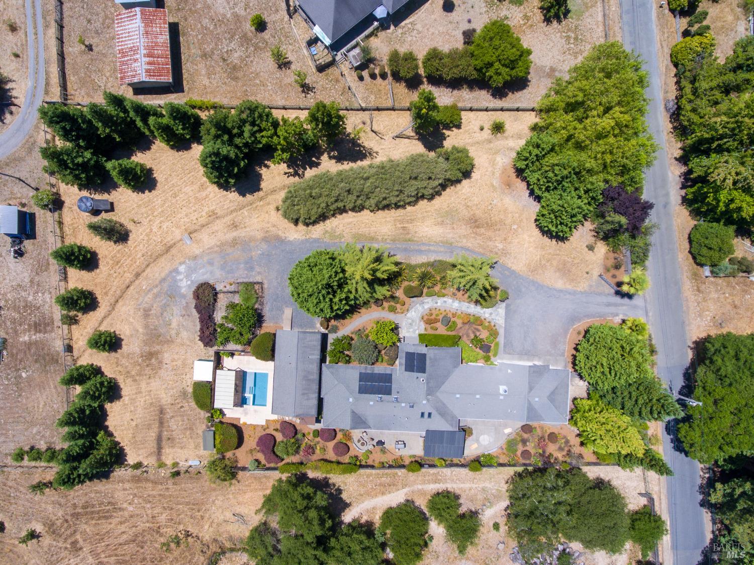 7135 Baker Lane Sebastopol CA 95472