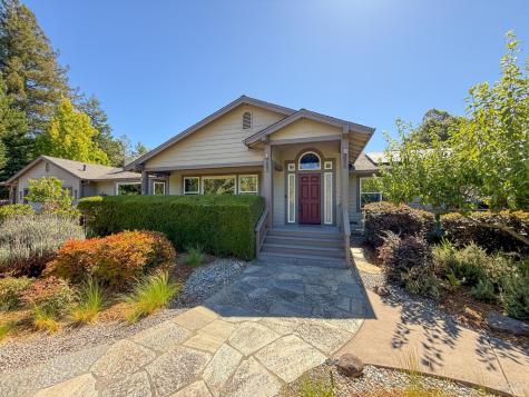 7135 Baker Lane Sebastopol CA 95472