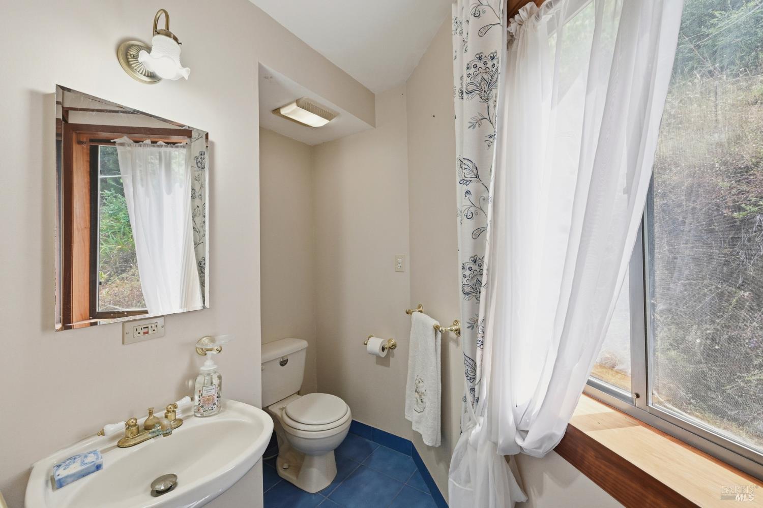 19300 Fort Ross Road Cazadero CA 95421