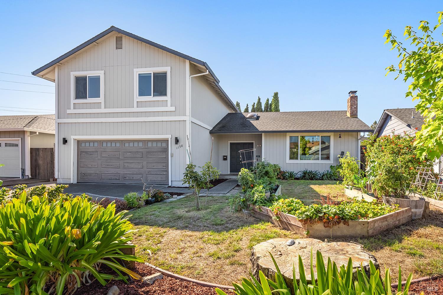 1158 San Rafael Drive Petaluma CA 94954