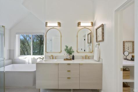 13605 Garric Avenue Glen Ellen CA 95442