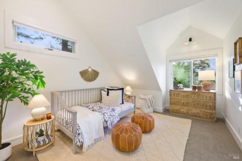 13605 Garric Avenue Glen Ellen CA 95442