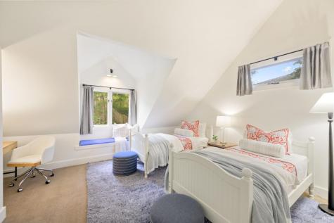 13605 Garric Avenue Glen Ellen CA 95442