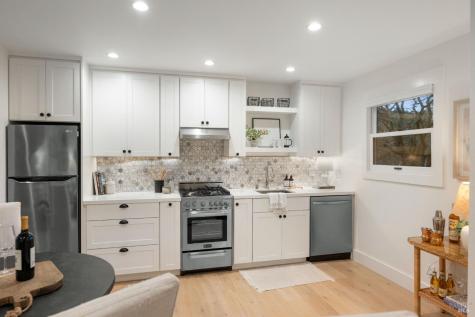 13605 Garric Avenue Glen Ellen CA 95442