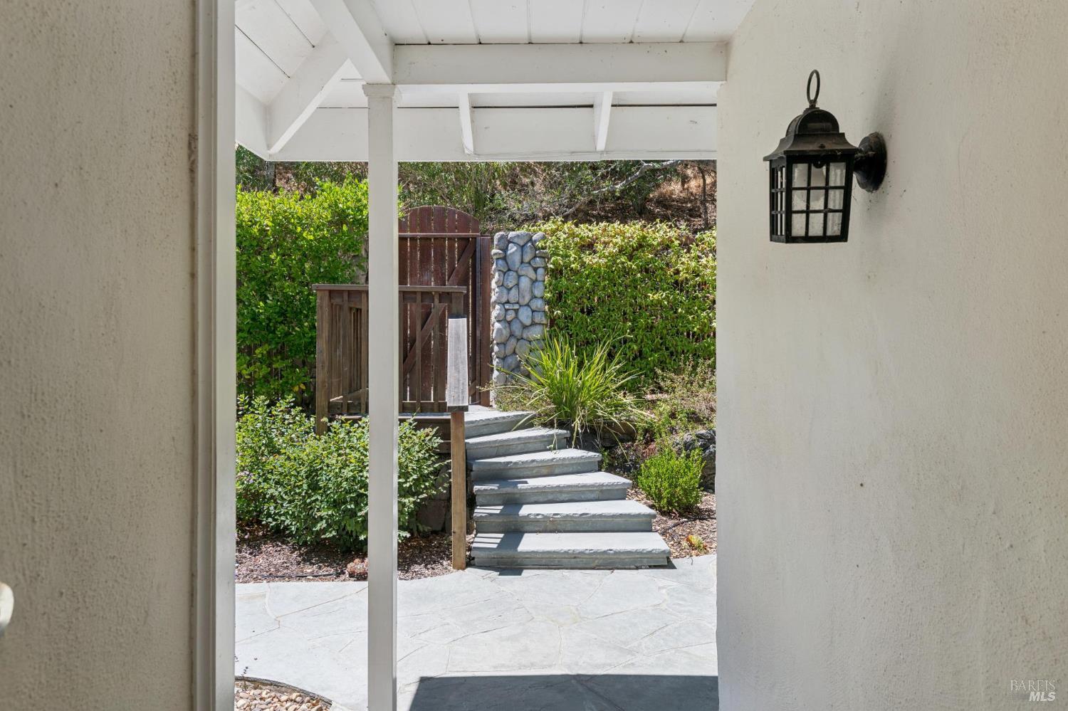 2 Michael Way San Anselmo CA 94960