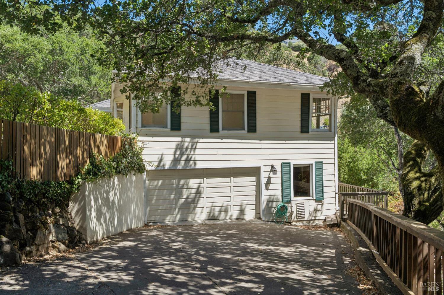 2 Michael Way San Anselmo CA 94960