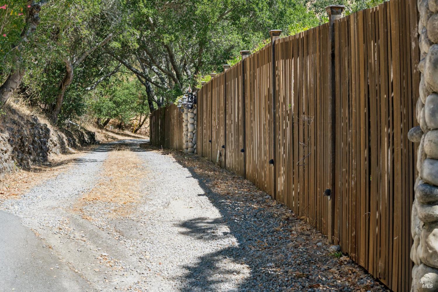 2 Michael Way San Anselmo CA 94960