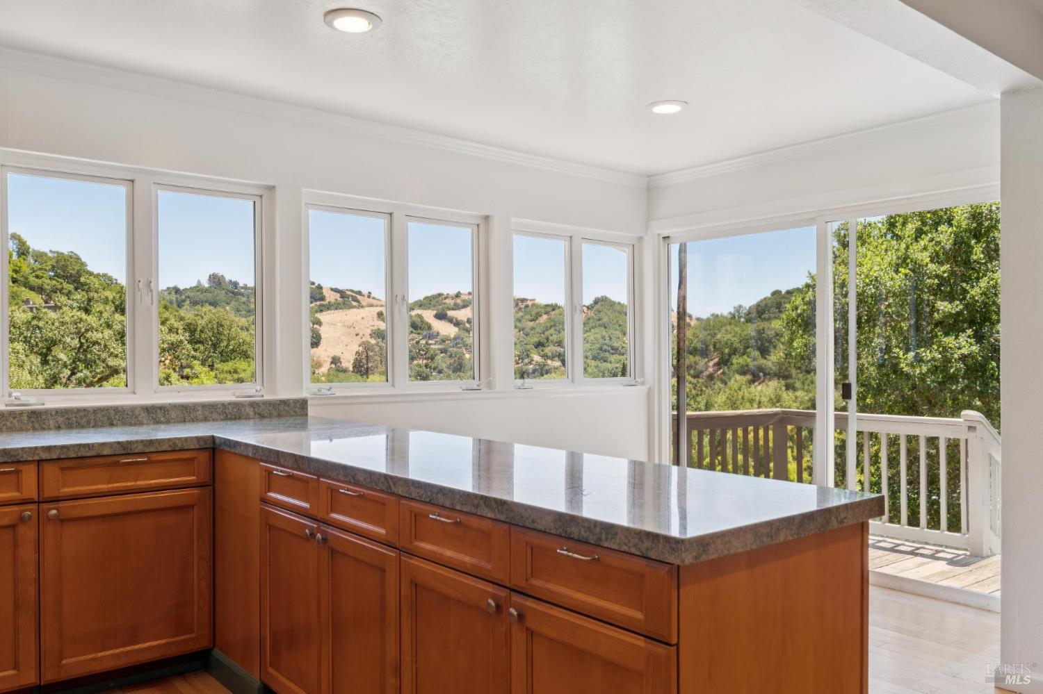 2 Michael Way San Anselmo CA 94960