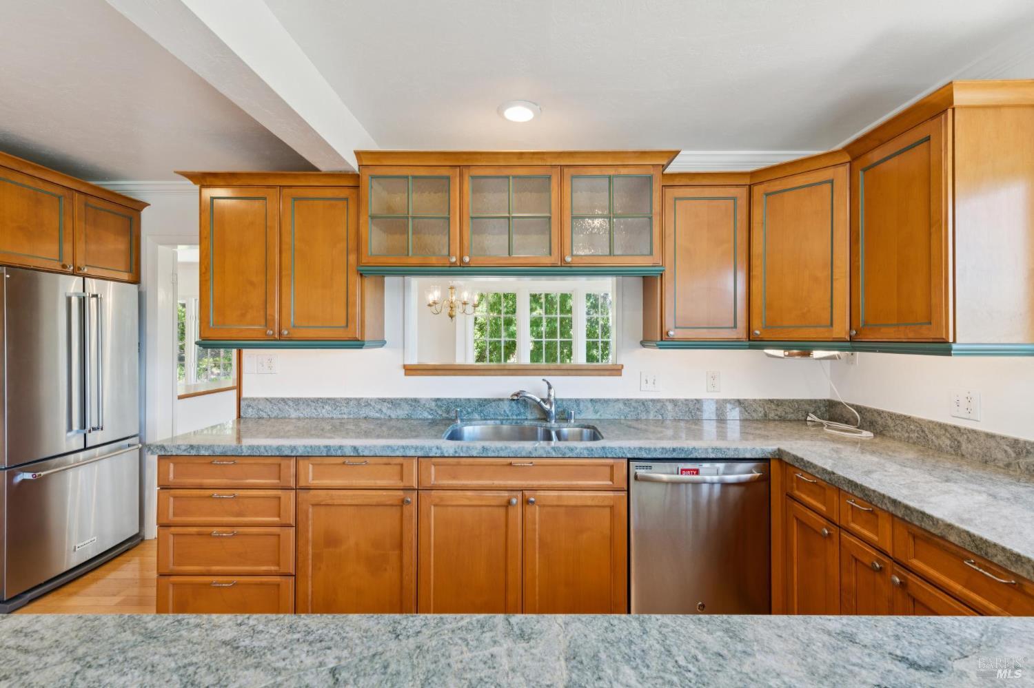 2 Michael Way San Anselmo CA 94960