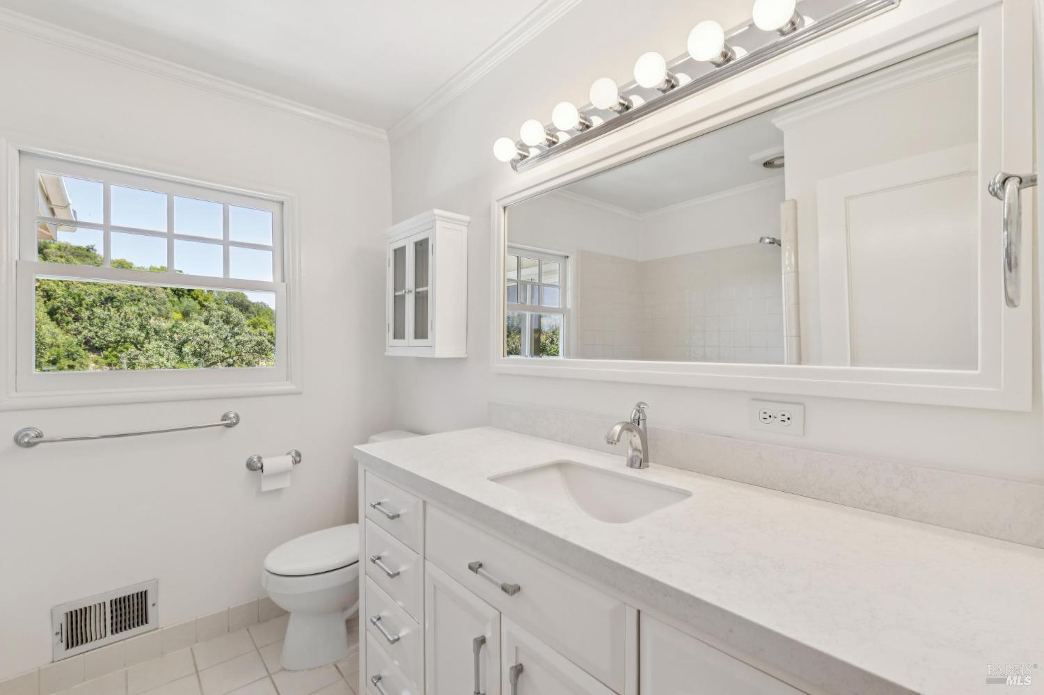 2 Michael Way San Anselmo CA 94960