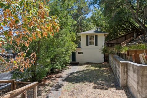 2 Michael Way San Anselmo CA 94960