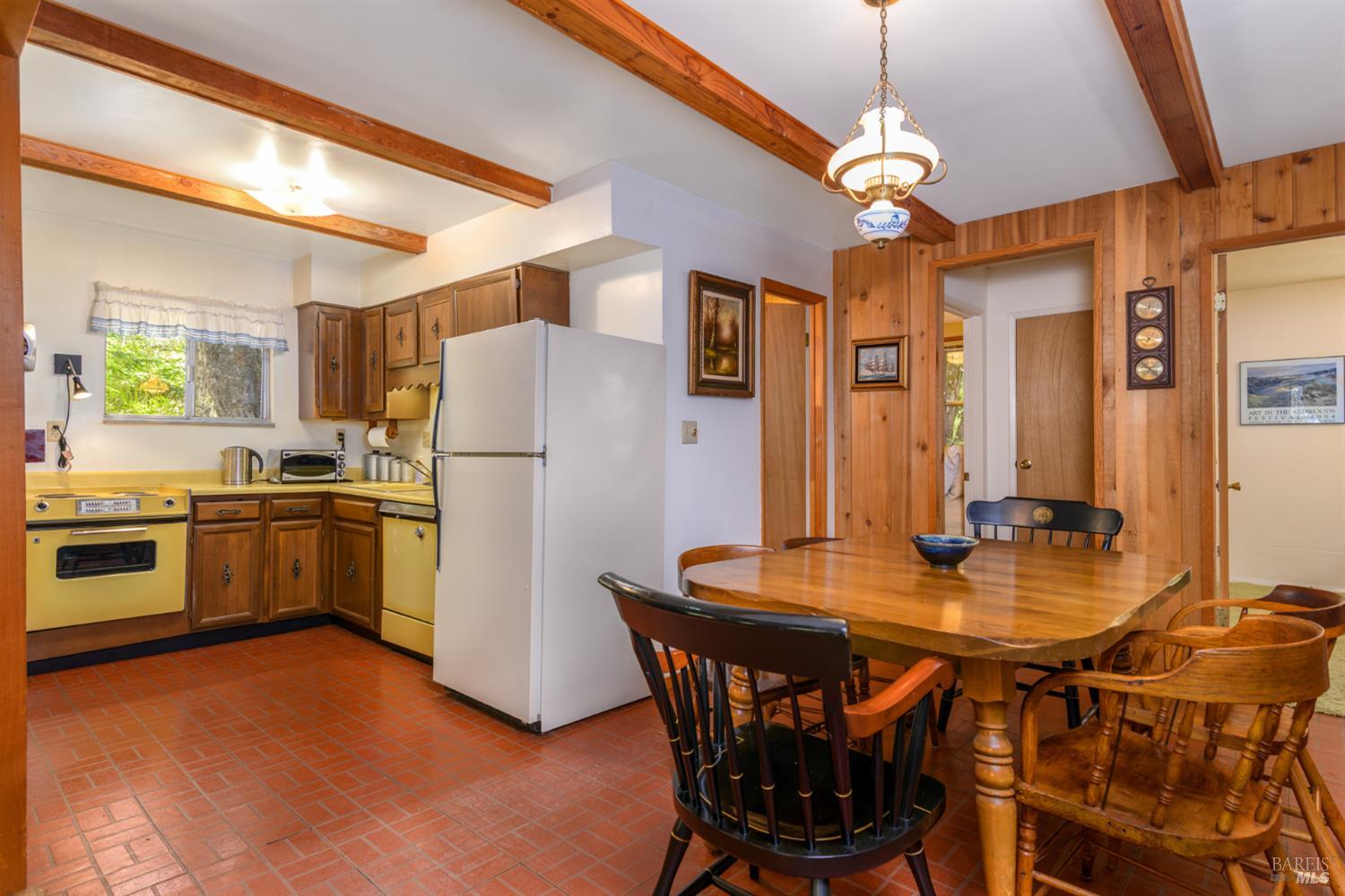 37870 Ocean Ridge Drive Gualala CA 95445