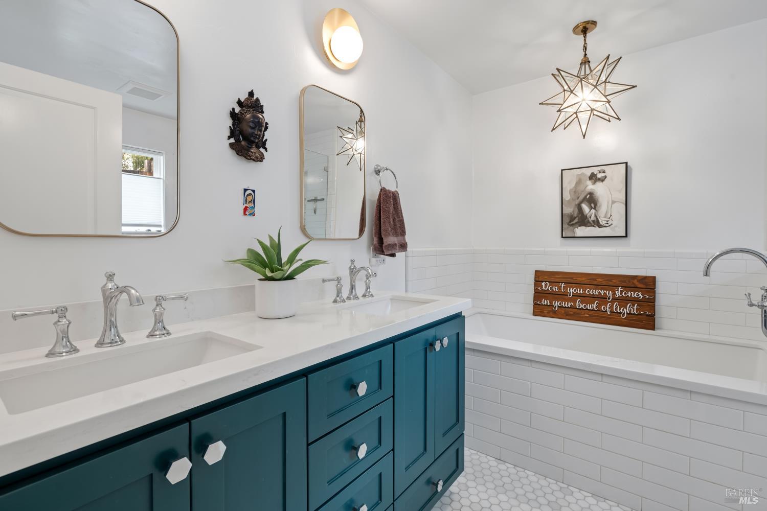 1310 Chateau Place Ukiah CA 95482