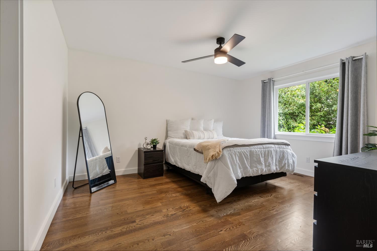 1310 Chateau Place Ukiah CA 95482