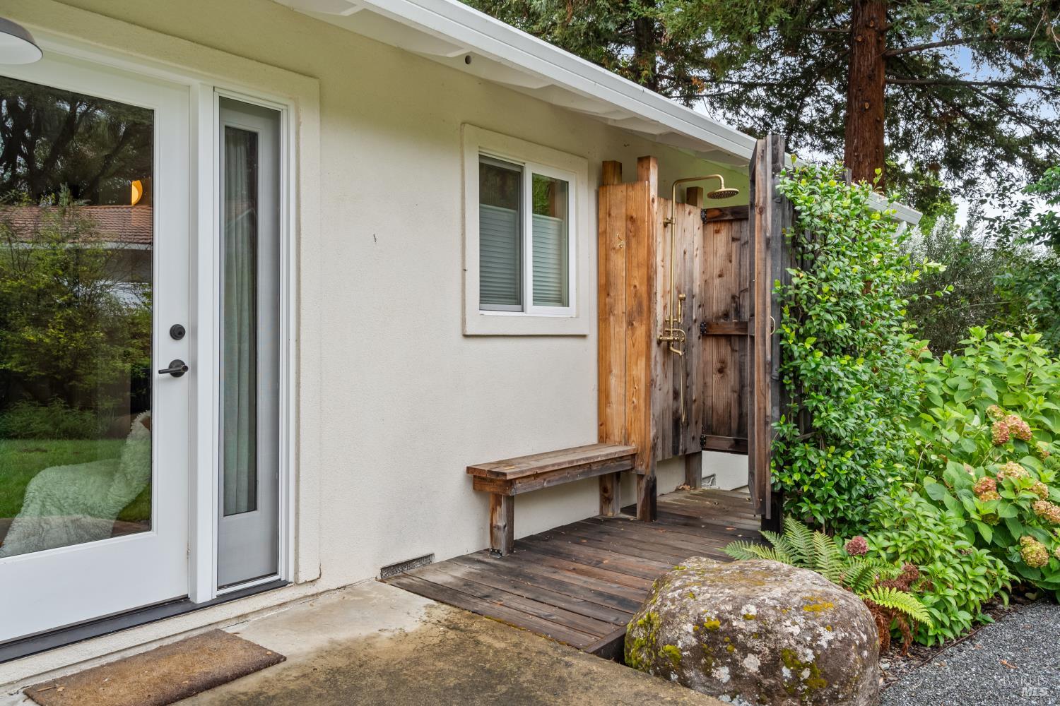 1310 Chateau Place Ukiah CA 95482