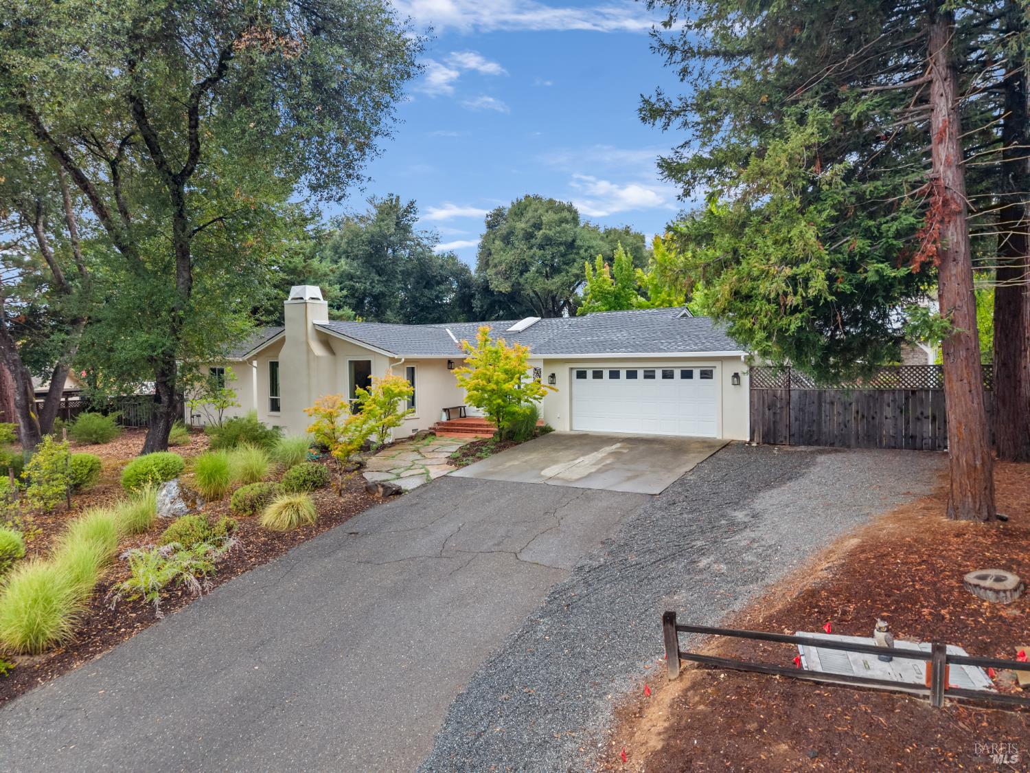 1310 Chateau Place Ukiah CA 95482