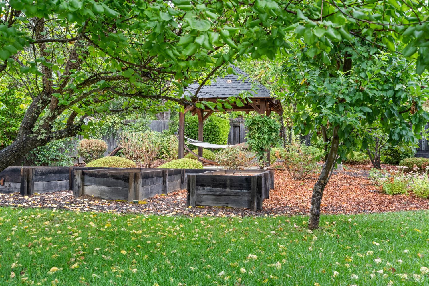 1310 Chateau Place Ukiah CA 95482