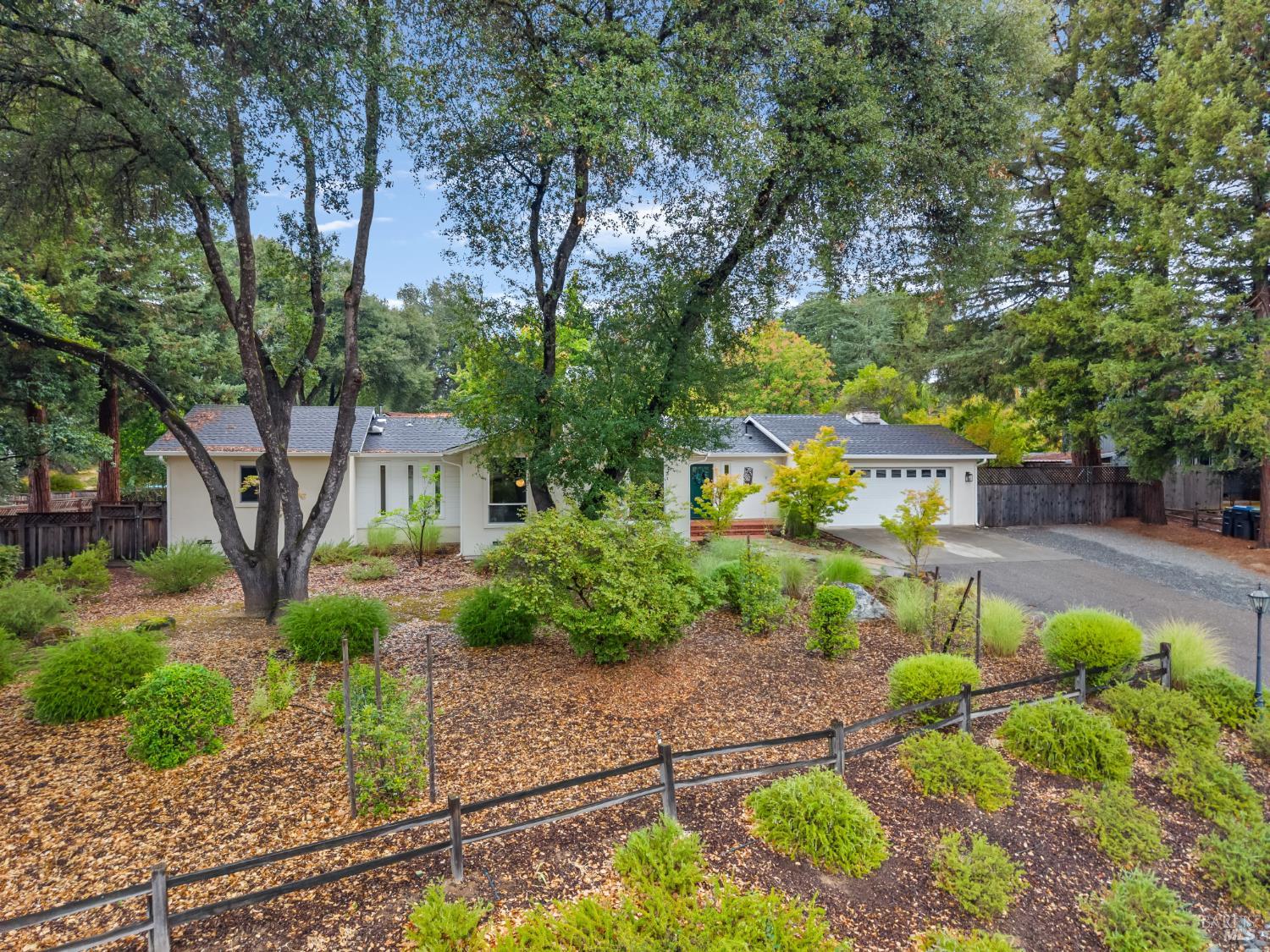 1310 Chateau Place Ukiah CA 95482