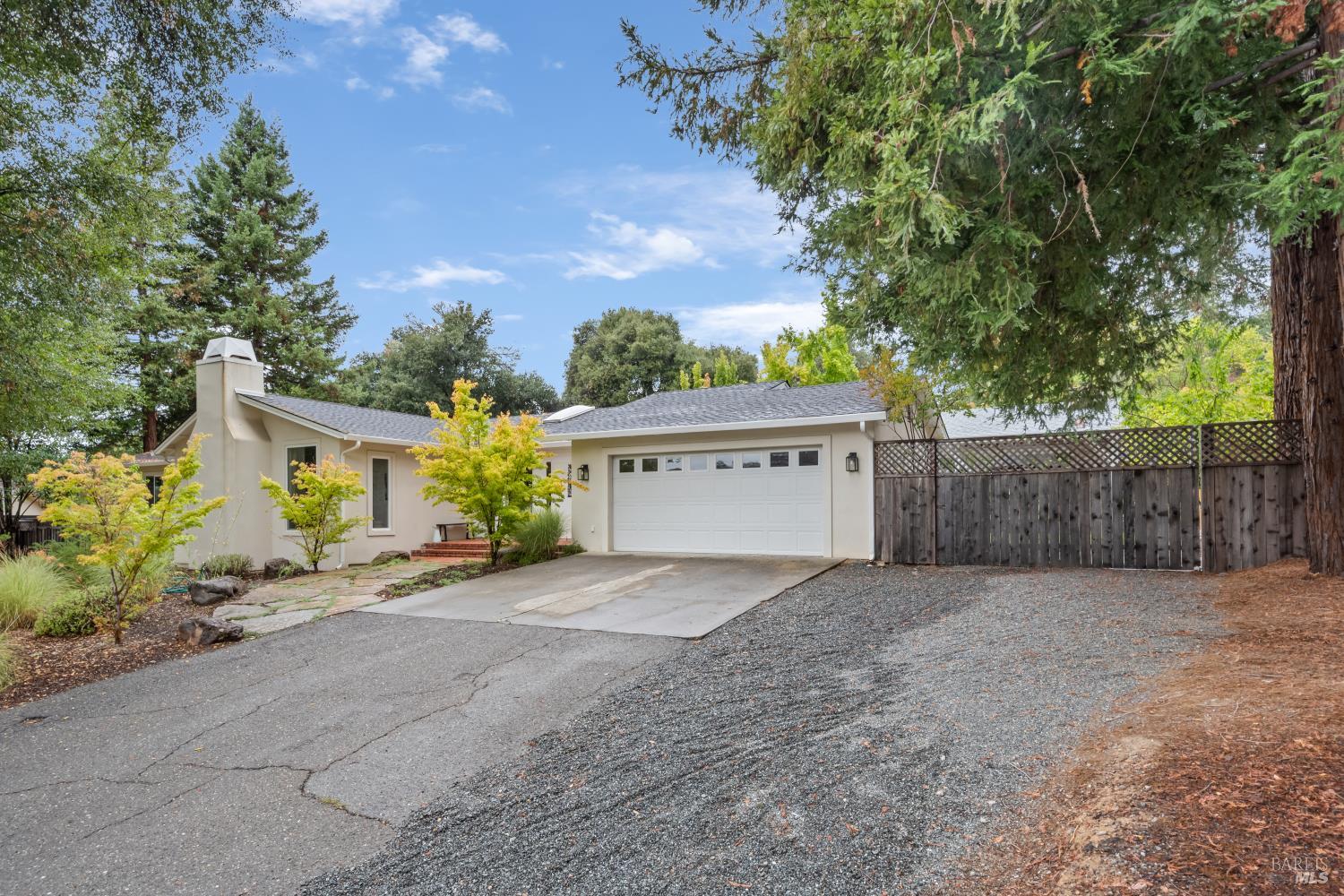 1310 Chateau Place Ukiah CA 95482