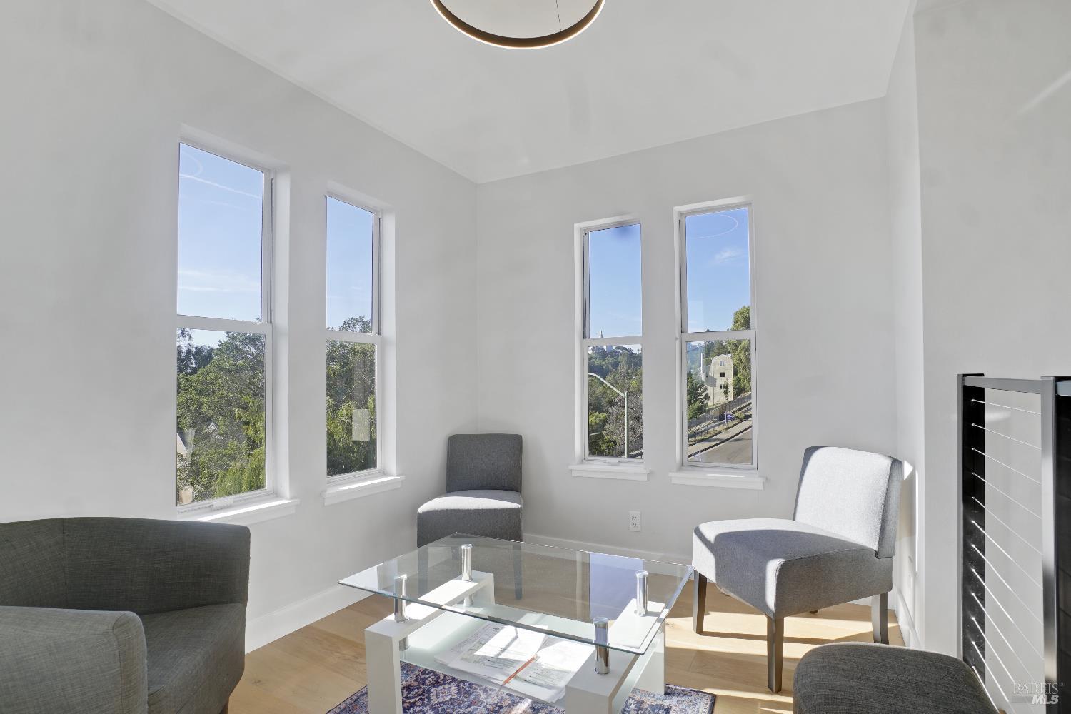 3330 Monterey Boulevard Oakland CA 94602