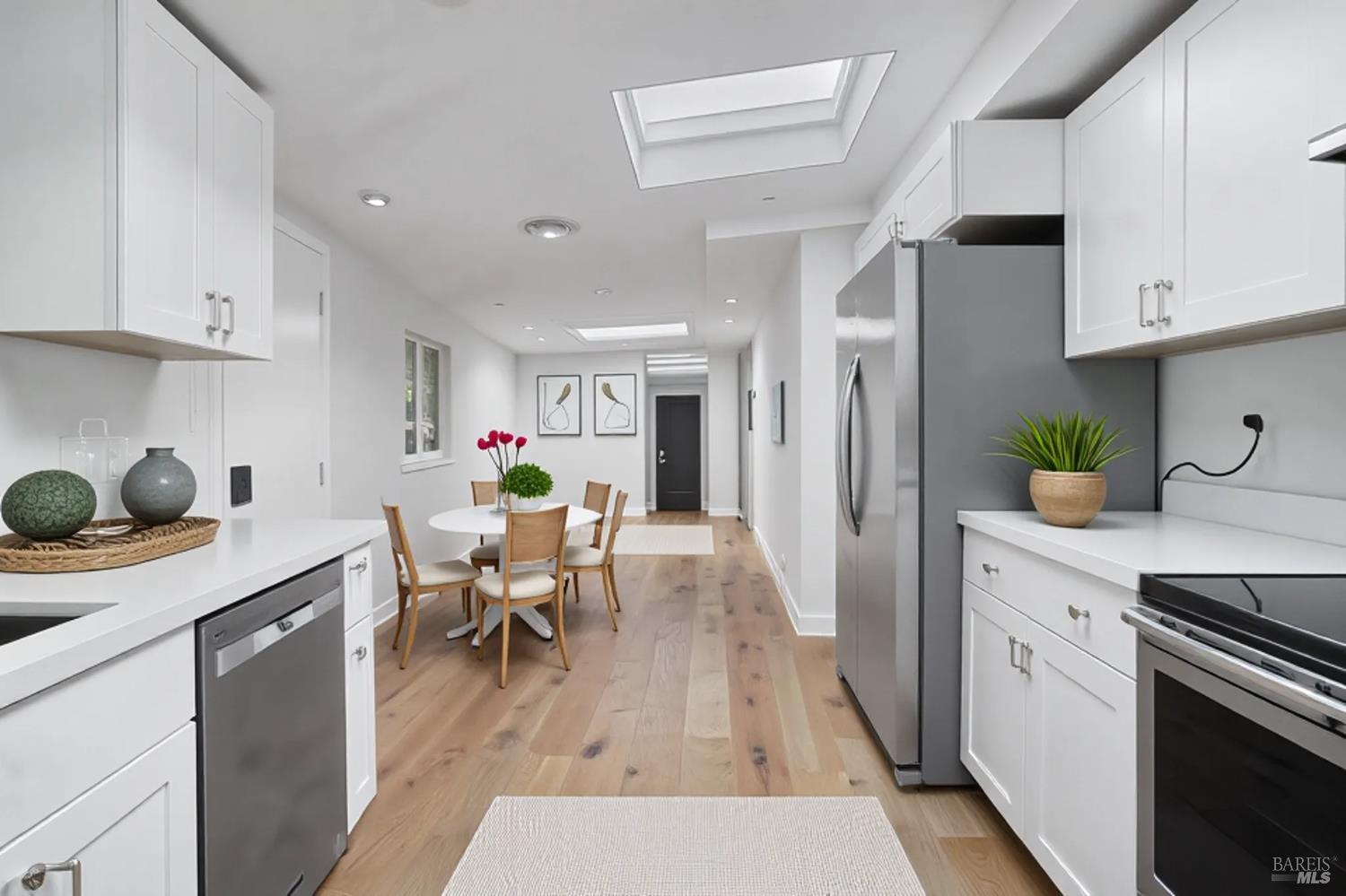 3330 Monterey Boulevard Oakland CA 94602