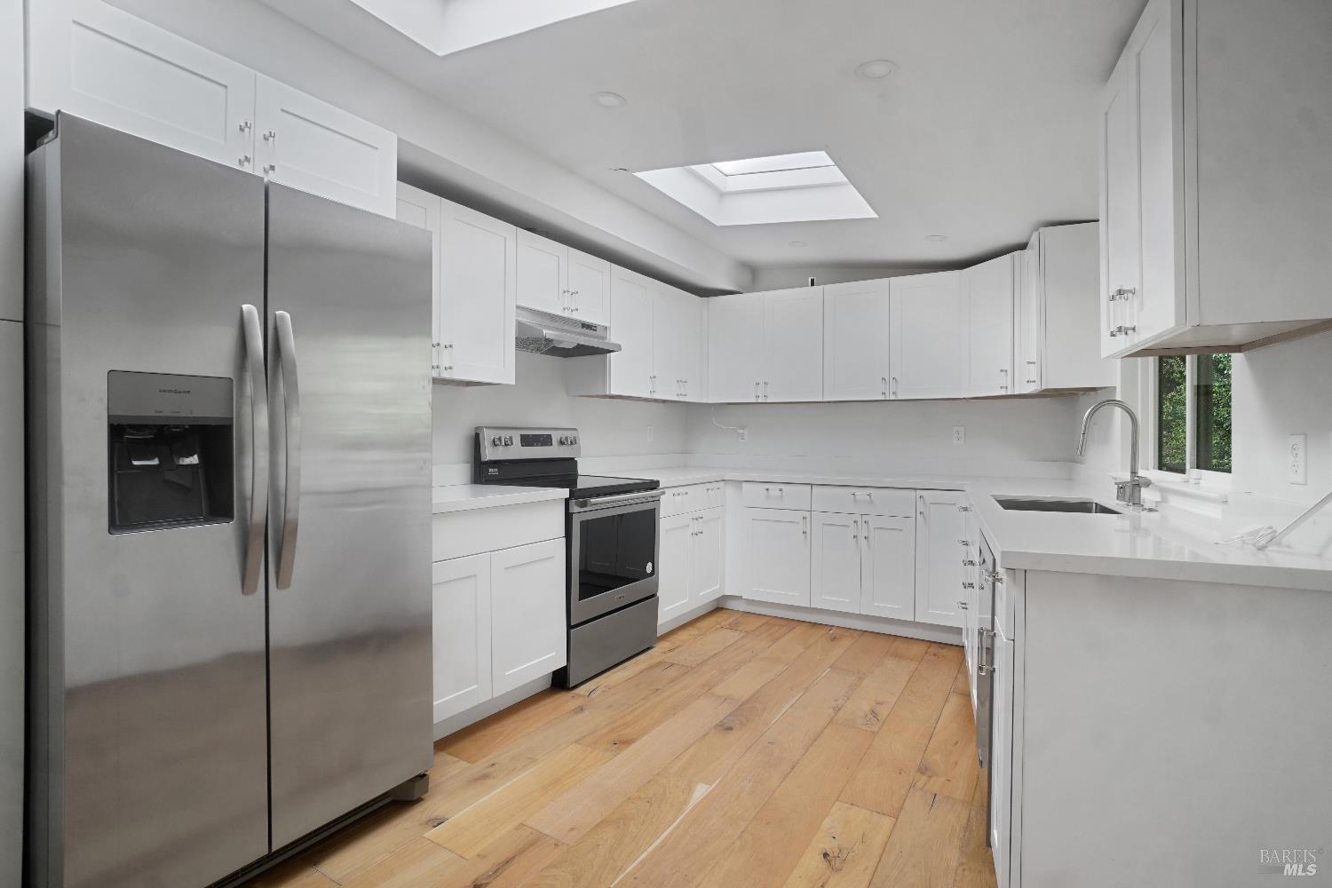 3330 Monterey Boulevard Oakland CA 94602