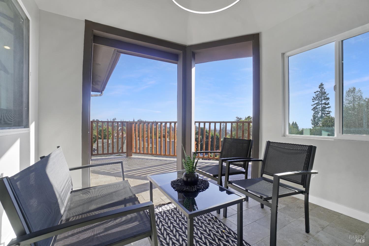 3330 Monterey Boulevard Oakland CA 94602